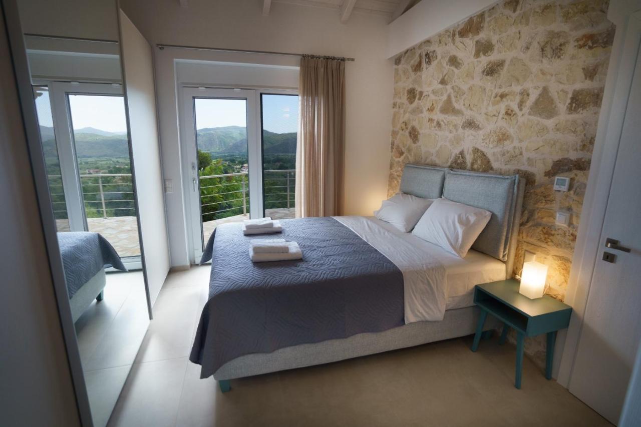 Astrali Stone Villas ปารามิเธีย ภายนอก รูปภาพ