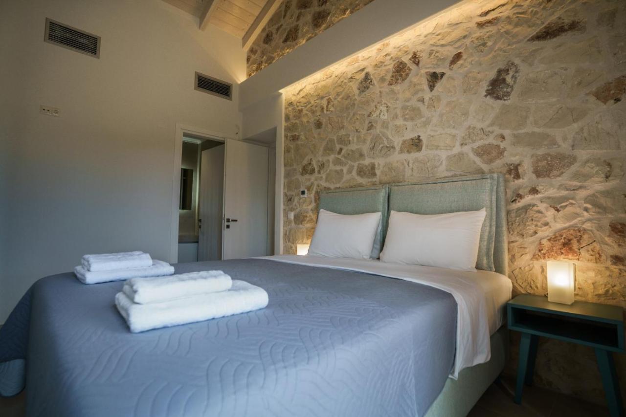 Astrali Stone Villas ปารามิเธีย ภายนอก รูปภาพ