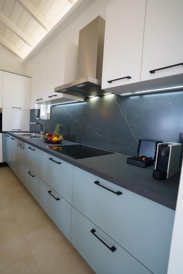 Astrali Stone Villas ปารามิเธีย ภายนอก รูปภาพ