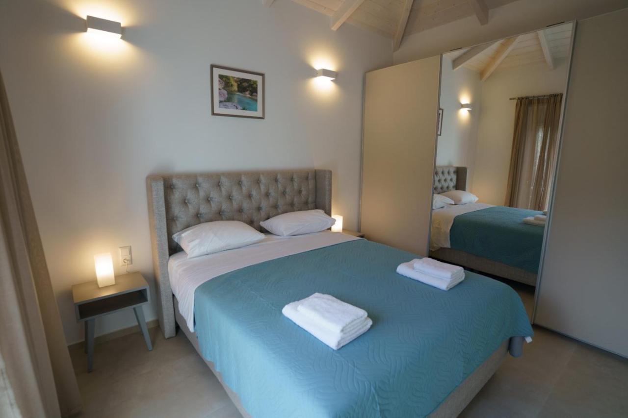Astrali Stone Villas ปารามิเธีย ภายนอก รูปภาพ
