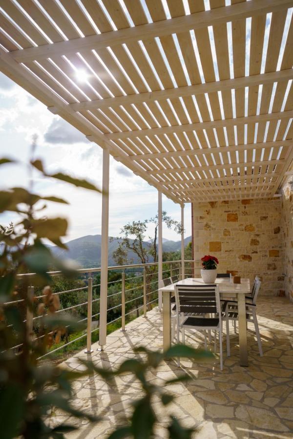 Astrali Stone Villas ปารามิเธีย ภายนอก รูปภาพ