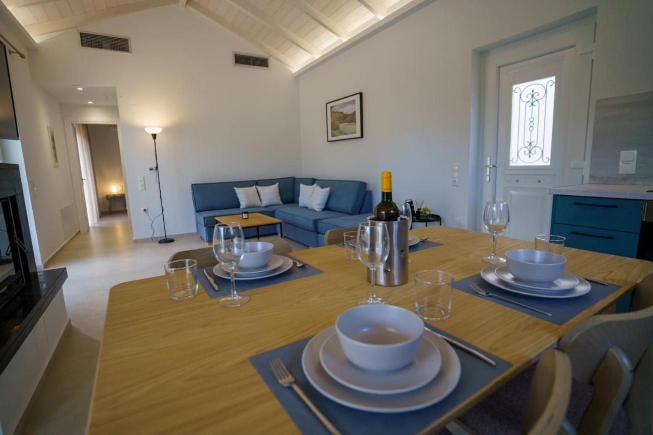 Astrali Stone Villas ปารามิเธีย ภายนอก รูปภาพ