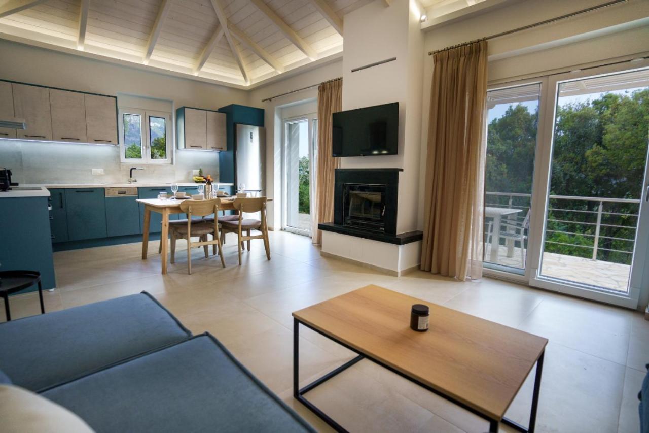 Astrali Stone Villas ปารามิเธีย ภายนอก รูปภาพ