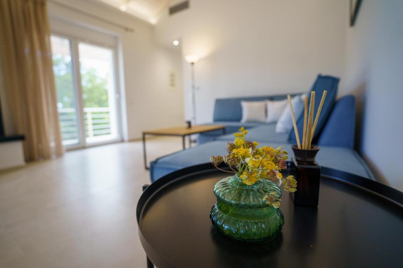 Astrali Stone Villas ปารามิเธีย ภายนอก รูปภาพ